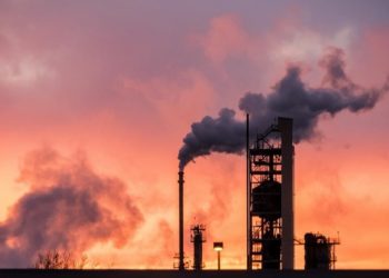 Planet Bumi Terperangkap Suhu Panas, Emisi Karbon harus Dihentikan