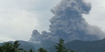Gunungapi Dukono Meletus, Luncurkan Awan Panas 1.900 Meter