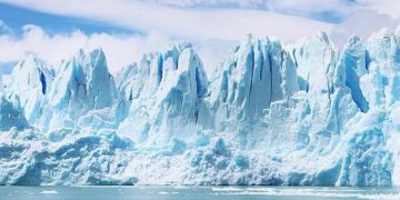 Efek Perubahan Iklim, Gunung Es Terbesar di Dunia Mulai Bergeser