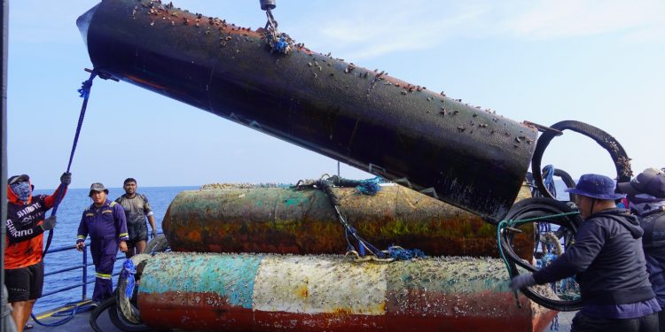 Berantas Illegal Fishing, 16 Rumpon Ilegal Diamankan di Perbatasan Indonesia-Filipina