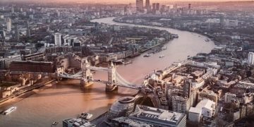 Inggris Berhasil Pangkas Emisi Karbon hingga 52 Persen