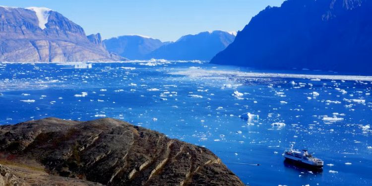 Ilmuwan Klaim Temukan Jejak Kehidupan Pertama di Dunia