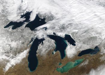 Dampak Perubahan Iklim, Lapisan Es di Great Lakes Terus Menyusut