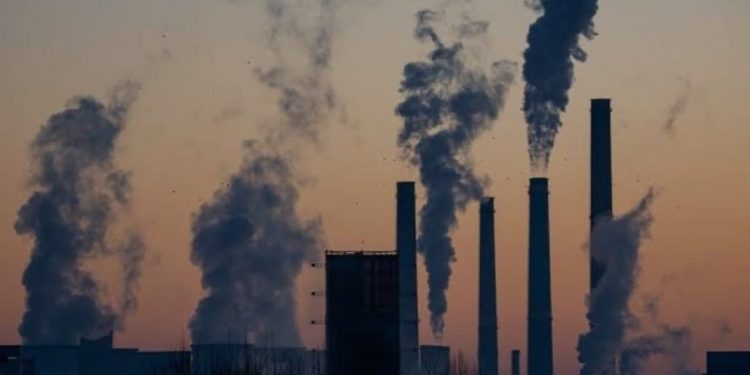 China Makin Masif Pangkas Emisi Karbon Pembangkit Batubara