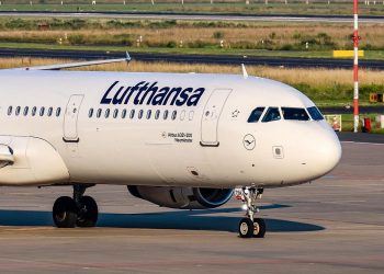 Maskapai Besar Uni Eropa Mulai Terapkan ‘Biaya Lingkungan’