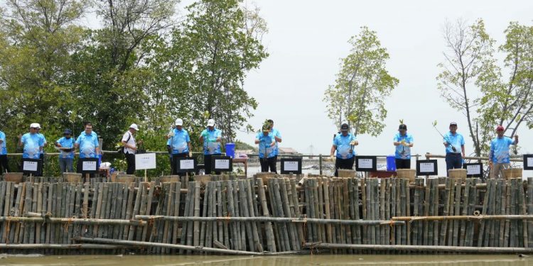 Morodemak Jadi Role Model Pengelolaan Sedimen Laut Berkelanjutan