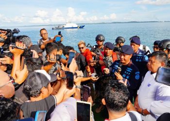 Kapal-kapal Singapura Aktif Mencuri Pasir di Laut Batam