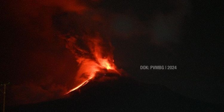 Erupsi Gunung Lewotobi Laki-Laki: 6 Orang Tewas