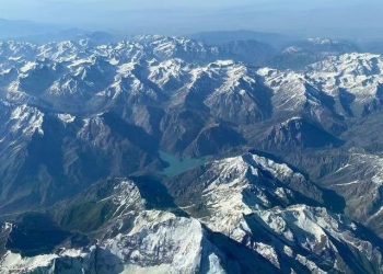 ADB Luncurkan Inisiatif Besar untuk Ketahanan Gletser akibat Perubahan Iklim