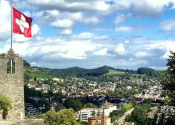 Indonesia Galang Swiss Berinvestasi di Sektor Ekonomi Hijau