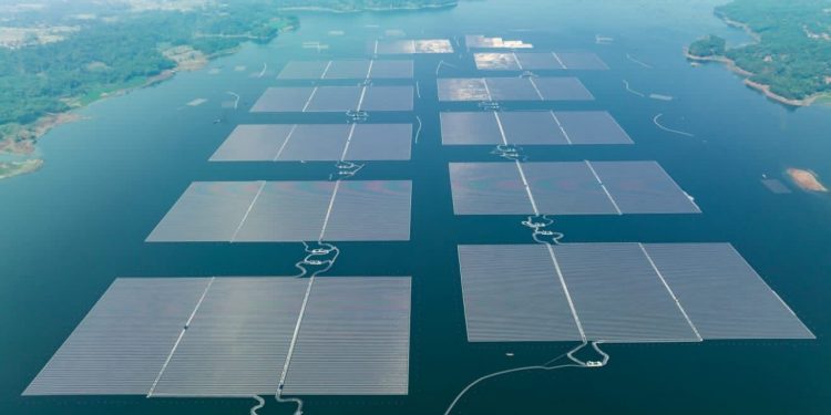 Group Bakrie BNBR & Envision akan Bangun PLTS dan PLTB Kapasitar 200 MW