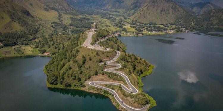 16 Destinasi Wisata Alam Terbaik di Indonesia dan Mendunia, Dimana Saja?