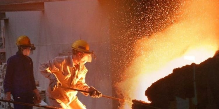 Indonesia Susun Peta Jalan Dekarbonisasi Industri Nikel Nasional