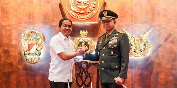 Menteri Kehutanan Gandeng TNI-Polri Jaga Hutan Indonesia