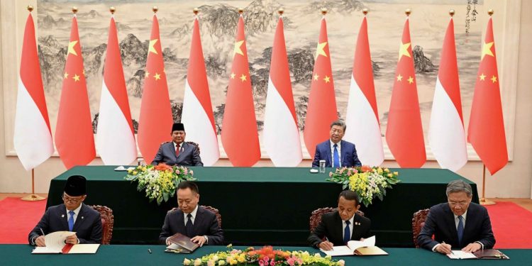 TRANSISI ENERGI: Indonesia dan China Kolaborasi Industri Mineral Hijau