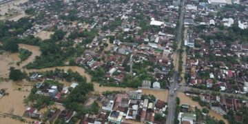 Sungai-sungai Meluap, Ponorogo Diterjang Banjir Besar