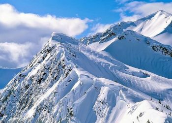 Gletser di Pegunungan Jayawijaya Menyusut Drastis