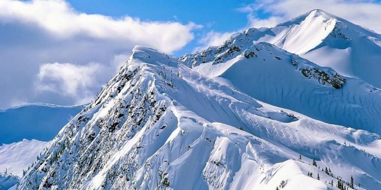 Gletser di Pegunungan Jayawijaya Menyusut Drastis