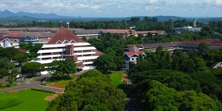 IPB University Terbaik di ASEAN Kategori Environmental Impact