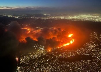 Los Angeles Terpanggang Kobaran Api, 16 Orang Tewas