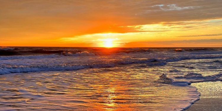 Studi: Suhu Laut Semakin Cepat Memanas