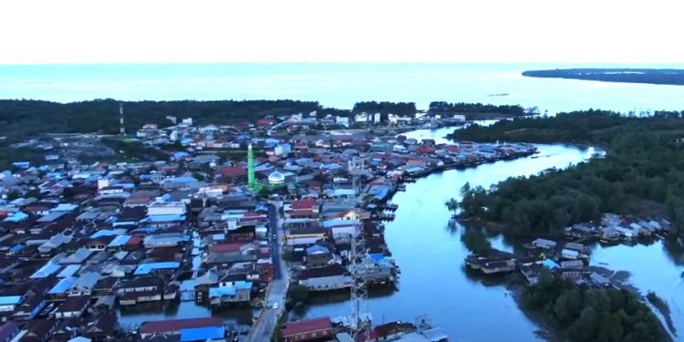 Limbah Pertamina Hulu Sanga-sanga Mengancam Kehidupan Nelayan di Muara Badak