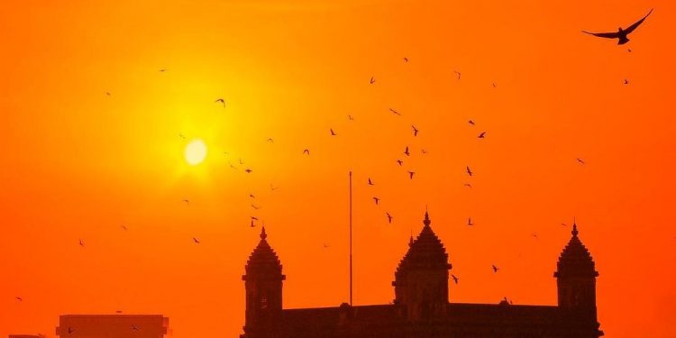 India Terpanggang Suhu Panas Selama 2024