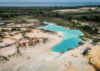 Telaga Biru di Gurun Pasir, Daya Tarik Wisatawan Asing di Bintan