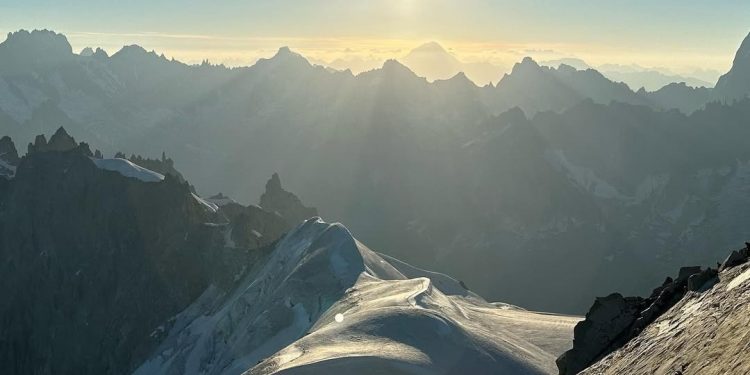 Dampak Perubahan Iklim, Gletser Dunia Mencair Lebih Cepat
