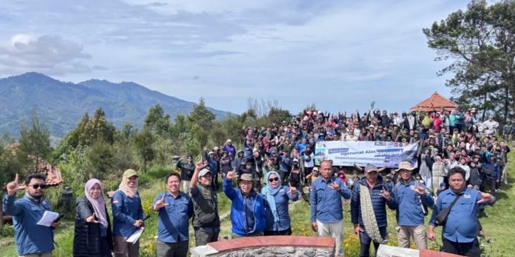 Pelajar dan Mahasiswa Dilibatkan dalam Konservasi Danau dan Hutan Ranupani