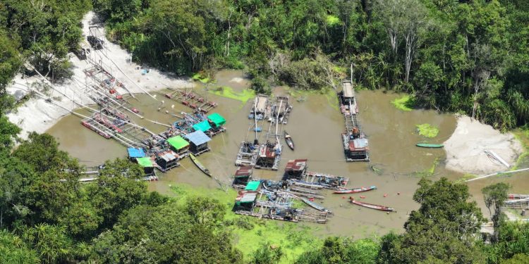 Penambangan Emas Ilegal di Tanjung Puting Terbongkar: 12 Pelaku Diamankan, Terancam 15 Tahun Penjara